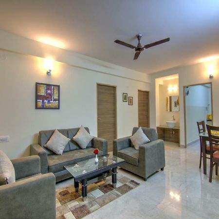 Sunshine Suites Grand Deluxe Бангалор Екстериор снимка