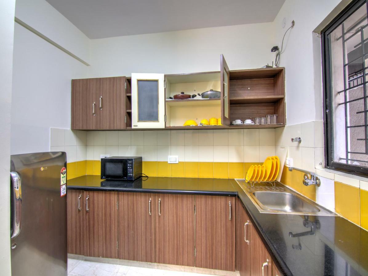 Sunshine Suites Grand Deluxe Бангалор Екстериор снимка