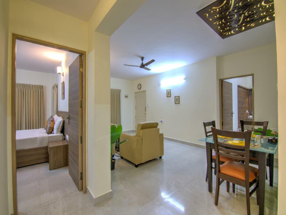 Sunshine Suites Grand Deluxe Бангалор Екстериор снимка